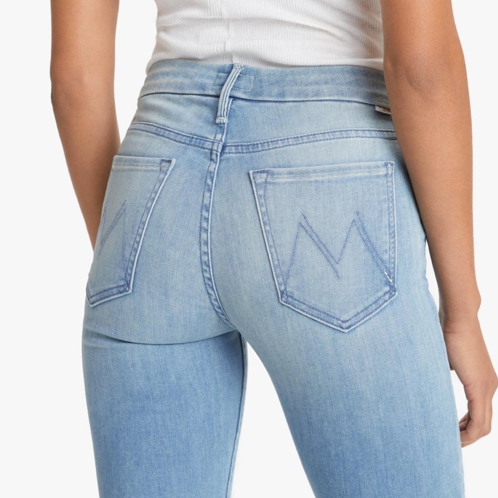 MOTHER The Looker Ankle Fray Jeans
